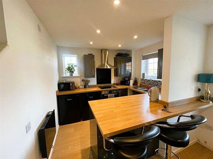 1 Bedroom End Terrace House To Rent In Sunbeam Way, Gosport, PO12