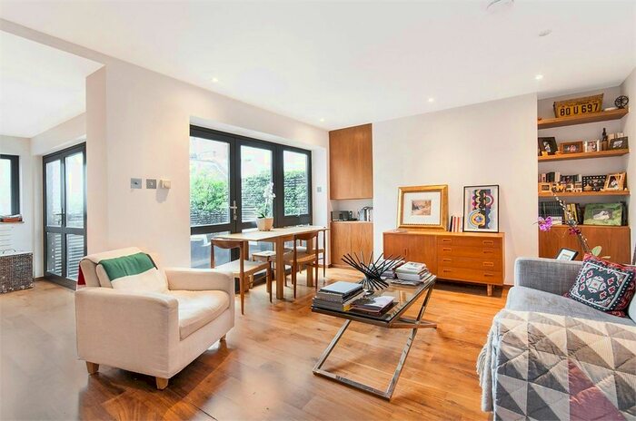 1 Bedroom Flat To Rent In - Thayer Street, Marylebone, London, W1U