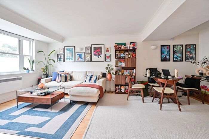 1 Bedroom Flat To Rent In Tideway Court, Rotherhithe, London, SE16