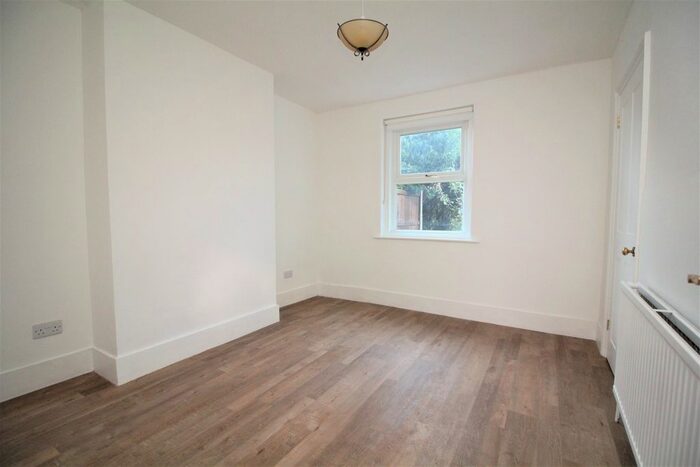 2 Bedroom End Of Terrace House To Rent In Linksfield Road, Westgate-On-Sea, CT8