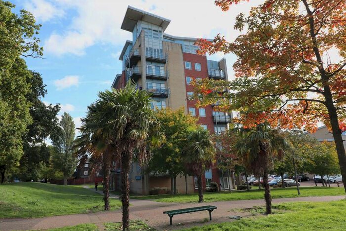 2 Bedroom Flat To Rent In Forty Lane, Wembley, HA9