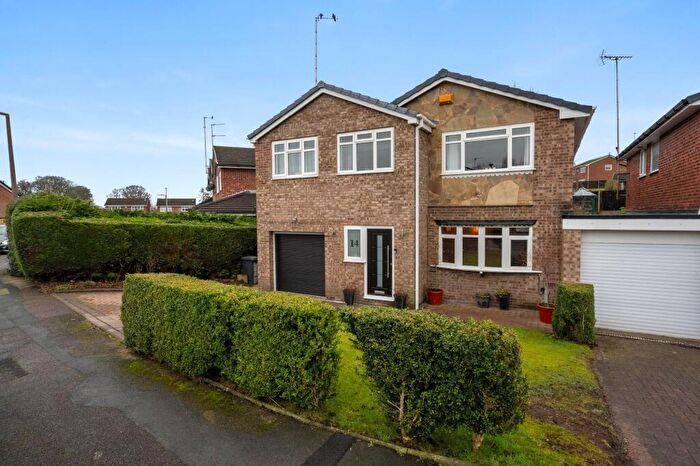 5 Bedroom Detached House For Sale In March Drive, Bury, BL8