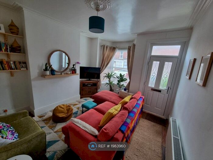 4 Bedroom Terraced House To Rent In Empire Road, Sheffield, S7