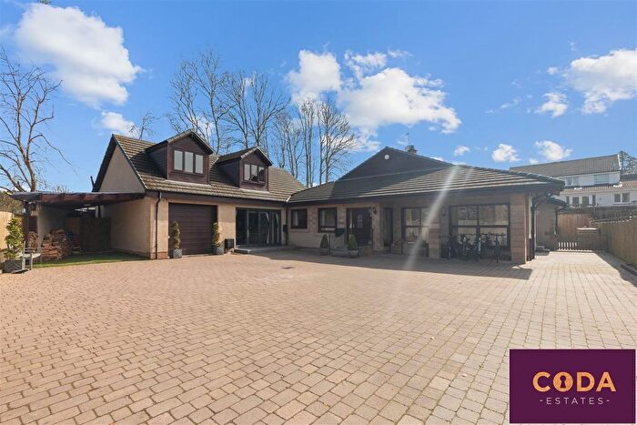 6 Bedroom Detached Bungalow For Sale In Easter Garngaber Road, Lenzie, Glasgow, G66