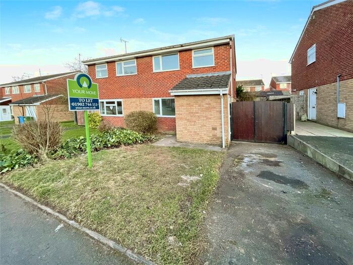 3 Bedroom Detached House To Rent In Severn Drive, Wolverhampton, Staffordshire, WV6