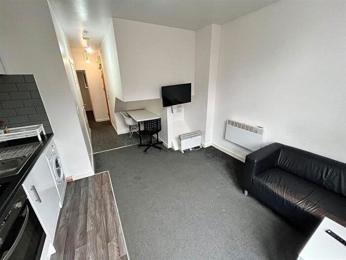 1 Bedroom Flat To Rent In Pocklingtons Walk, Leicester, LE1