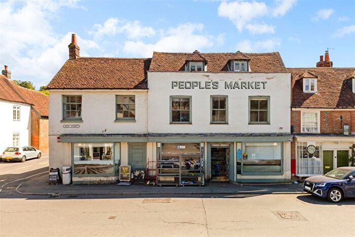 7 Bedroom Property For Sale In West Street, Hambledon, PO7