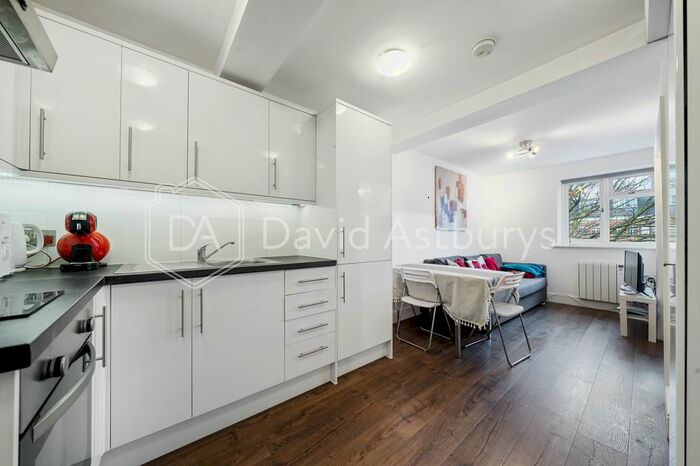 1 Bedroom Flat To Rent In Bowmans Mews, Holloway, London, N7