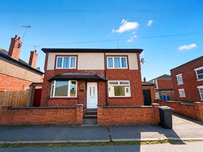 3 Bedroom Property To Rent In Carlton Street, Kettering, NN16