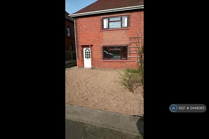 3 Bedroom End Of Terrace House To Rent In Wales Road, Kiveton Park, Sheffield, S26