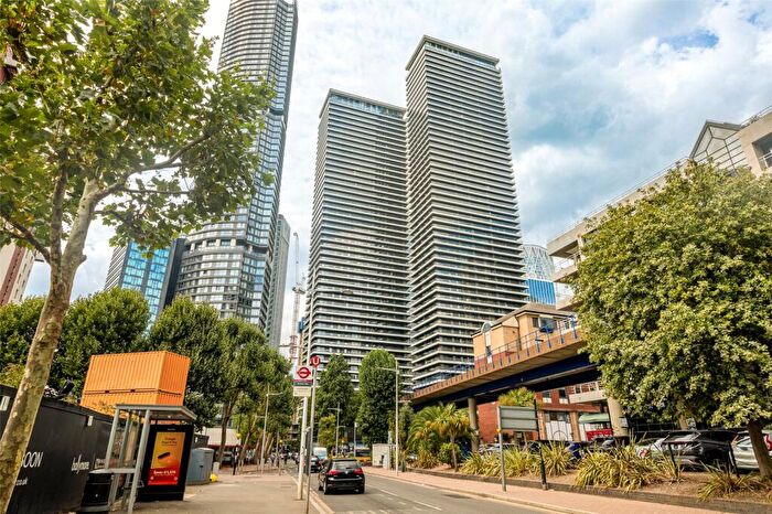 1 Bedroom Apartment For Sale In Wards Place, Canary Wharf, E14