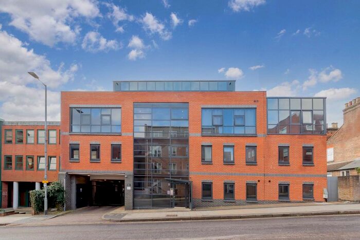 2 Bedroom Flat To Rent In Victoria Street, St.Albans, AL1