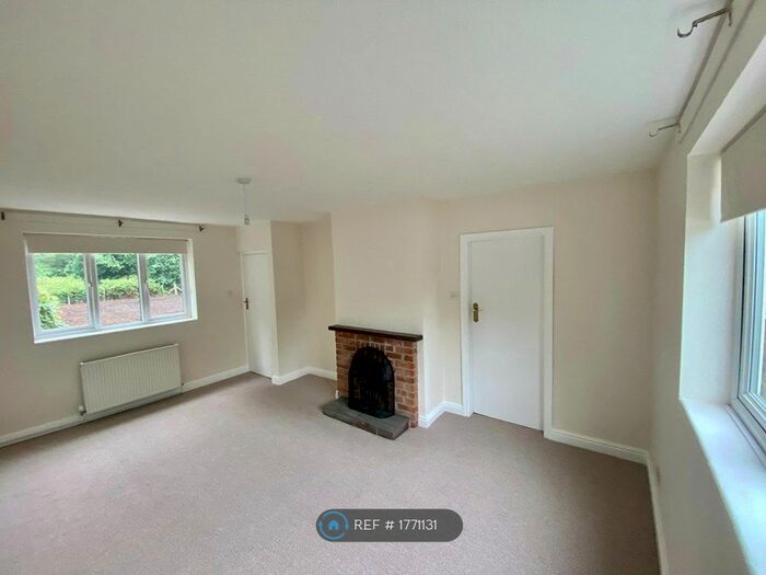 3 Bedroom Semi-Detached House To Rent In Holly Lodge Cottage, Oxton, Southwell, NG25