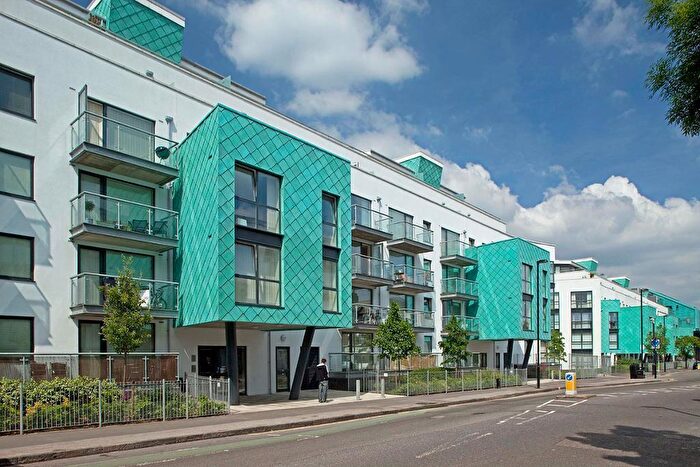 2 Bedroom Flat To Rent In B Drayton Park, Highbury&Islington, Holloway, Emirates Stadium, London, N5