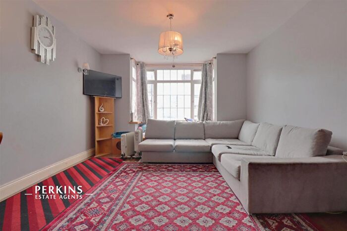 3 Bedroom Terraced House To Rent In Ranelagh Road, Southall, UB1