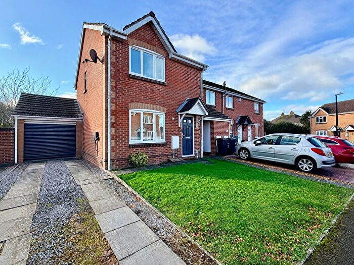 3 Bedroom End Terrace House For Sale In Gaunts Close, Portishead, North Somerset, BS20