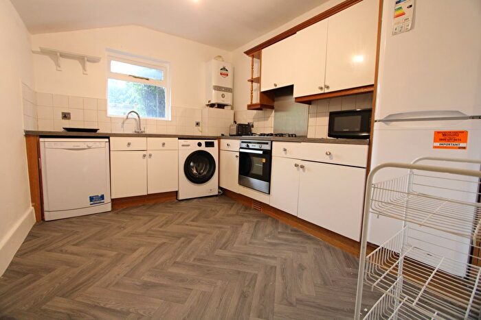 4 Bedroom Terraced House To Rent In Quicks Road, Wimbledon, SW19