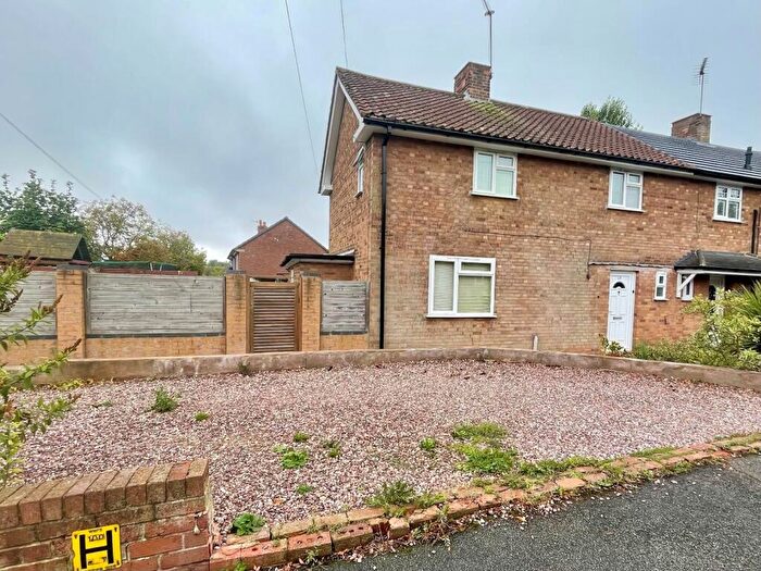 3 Bedroom Semi-Detached House To Rent In Rowan Road, Dudley, West Midlands, DY3