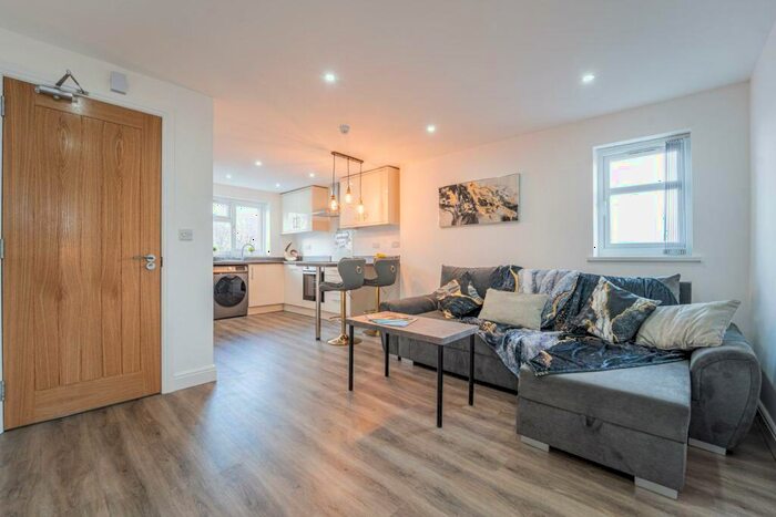 1 Bedroom Apartment To Rent In Corbett Street, Smethwick, B66