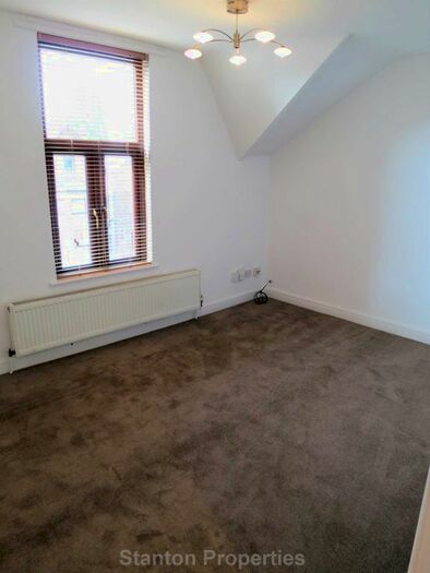 1 Bedroom Flat To Rent In Clyde Road, West Didsbury, M20