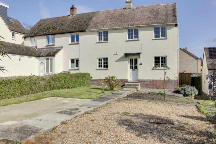 2 Bedroom Semi-Detached House To Rent In Mandene Gardens, Great Gransden, SG19