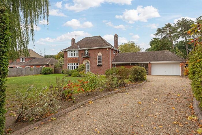 4 Bedroom Detached House For Sale In Drayton, Norwich, NR8
