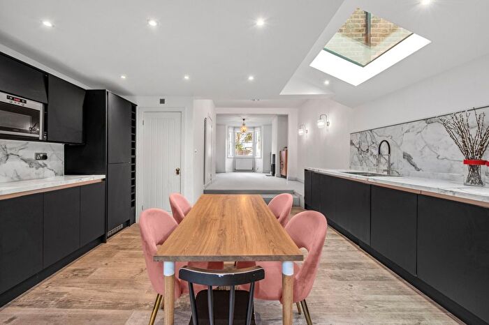 4 Bedroom Terraced House To Rent In Waldeck Road, Strand On The Green, W4