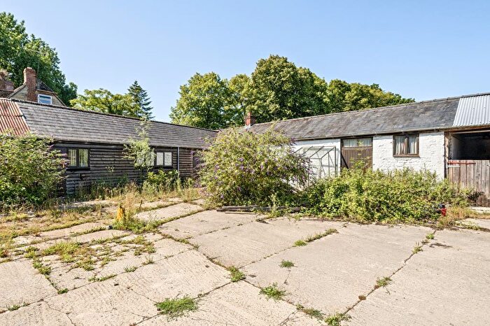 3 Bedroom Detached House For Sale In Swindon, Wiltshire, SN4