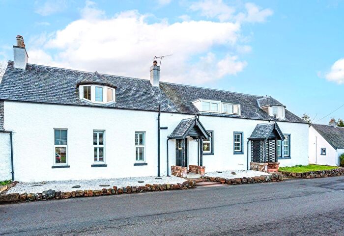 3 Bedroom Cottage For Sale In Fintry Road, Kippen, FK8