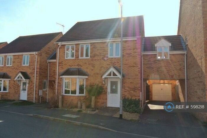 4 Bedroom Detached House To Rent In Charlestown, Ancaster, Grantham, NG32