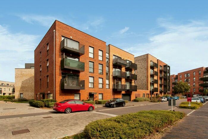 2 Bedroom Flat To Rent In Fowler Avenue, Trumpington, Cambridge, CB2