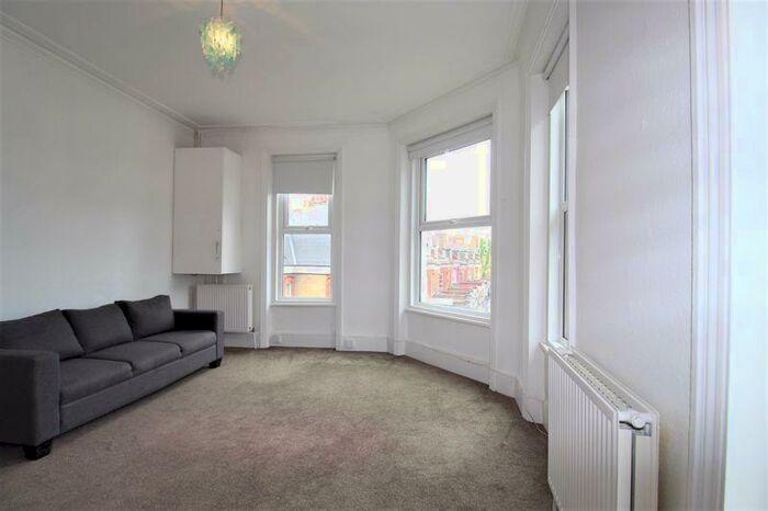 2 Bedroom Flat To Rent In Topsfield Parade, Crouch End, N8