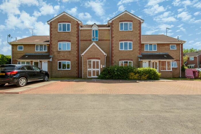 2 Bedroom Flat To Rent In Great Meadow Road, Bradley Stoke, Bristol, BS32