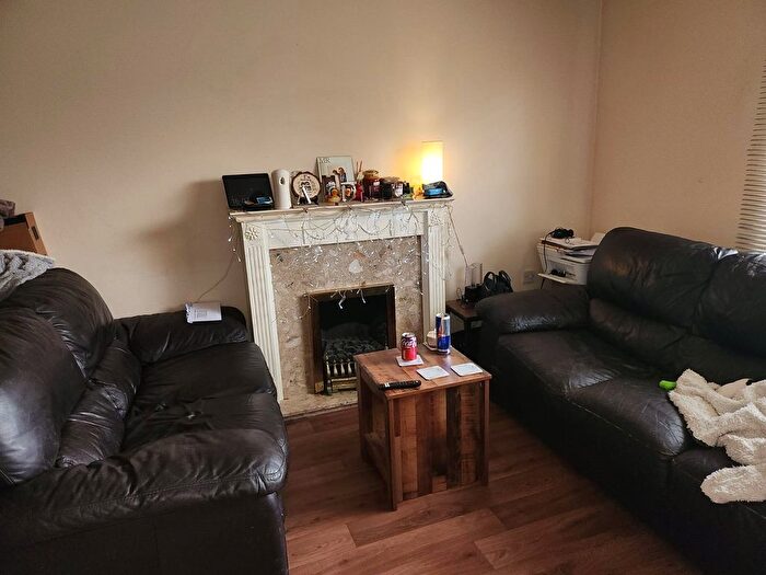 2 Bedroom Flat To Rent In Pioneer Road, Swindon, Wiltshire, SN25