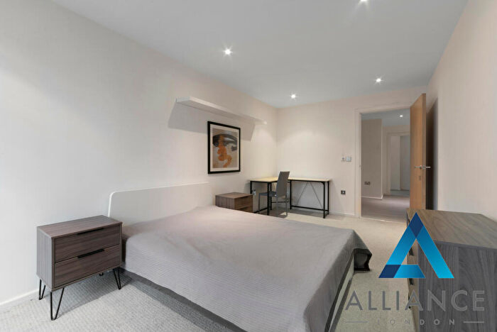 2 Bedroom Flat To Rent In Ability Place, Millharbour, London, E14