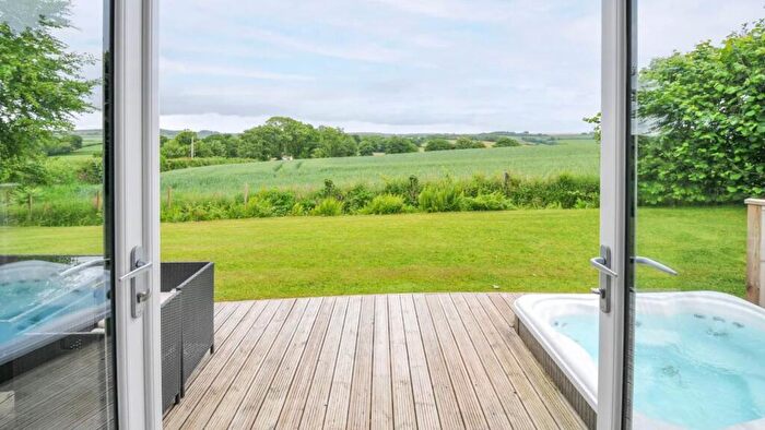 1 Bedroom Lodge For Sale In Horizon View, Southern Halt, Dobwalls, Liskeard, Cornwall, PL14