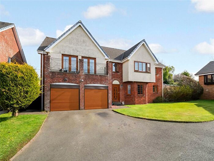 4 Bedroom Detached House For Sale In Caskie Drive, Skelmorlie, North Ayrshire, PA17