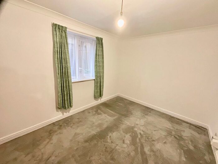 1 Bedroom Flat To Rent In Castle Road, Scarborough, YO11