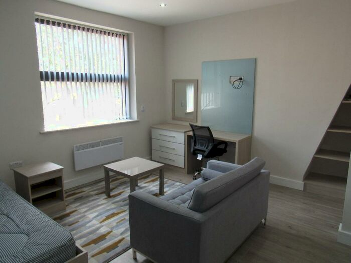 Studio To Rent In Winckley Square, Flat, Preston, Lancashire, PR1