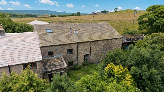 4 Bedroom Semi-Detached House For Sale In Warley Wise Lane, Laneshawbridge, Colne, Lancashire, BB8