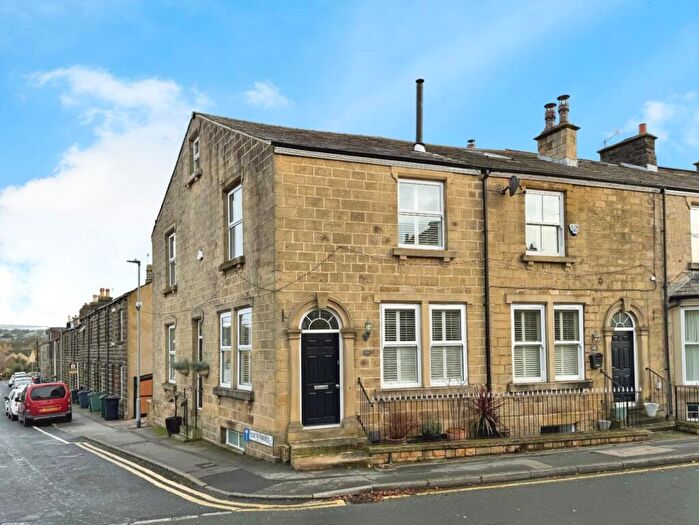 4 Bedroom End Of Terrace House To Rent In Main Street, Burley In Wharfedale, Ilkley, LS29