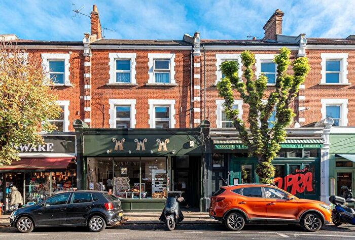 2 Bedroom Apartment To Rent In Salusbury Road, Queens Park, London, NW6