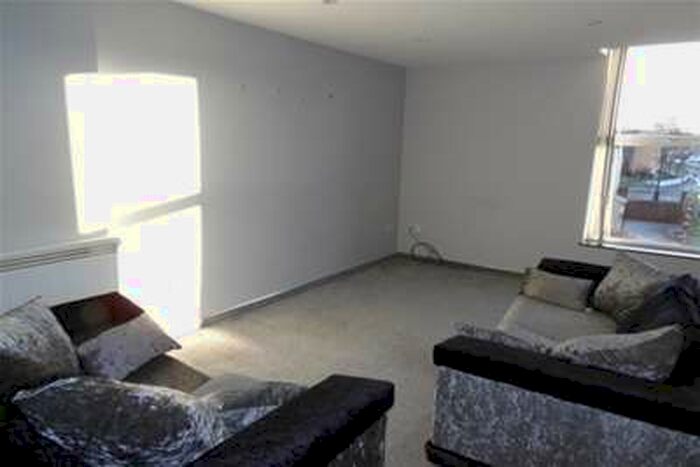 2 Bedroom Flat To Rent In Victoria Street, BB1