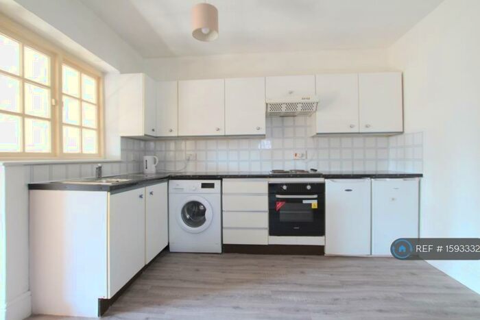 5 Bedroom End Of Terrace House To Rent In Kellaway Avenue, Bristol, BS6