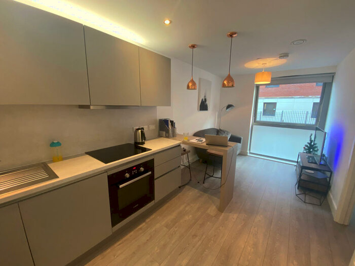 1 Bedroom Apartment To Rent In Henry Street, Sheffield, South Yorkshire, S3