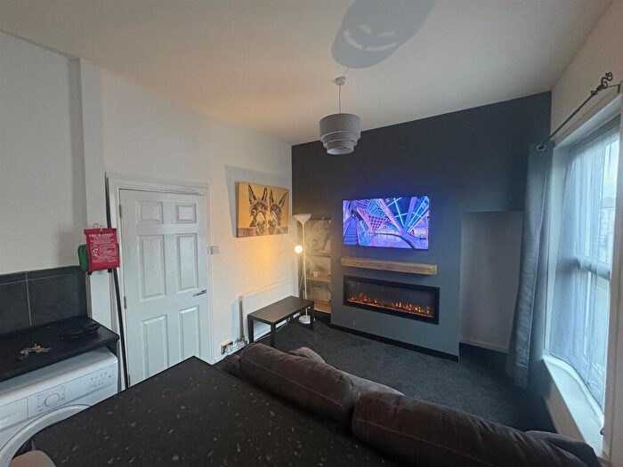 1 Bedroom Apartment To Rent In Plungington Road, Preston, PR1