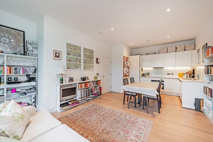 1 Bedroom Flat To Rent In West Row, London, W10