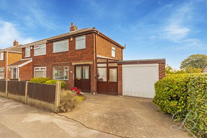 2 Bedroom Semi-Detached House To Rent In Robin Hood Road, Kirkby-In-Ashfield, Nottingham, NG17