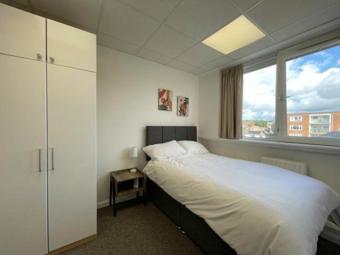 House To Rent In - Wilbury Villas -, S68