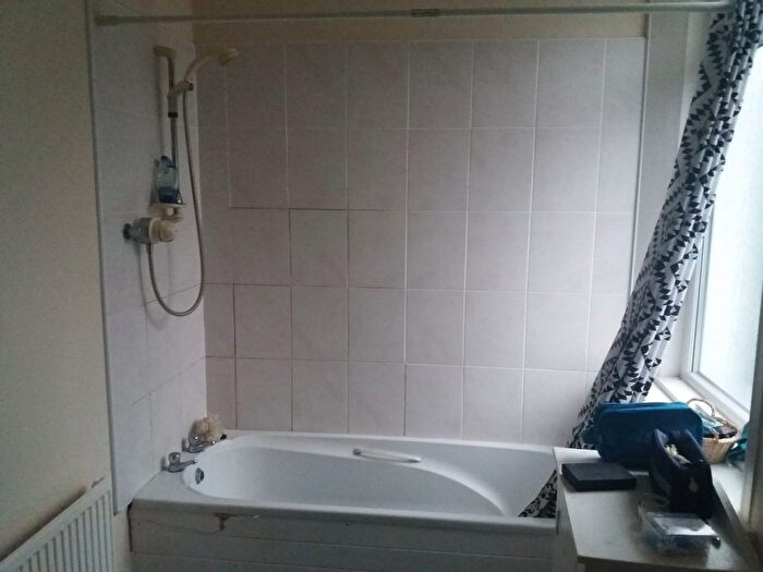 2 Bedroom Flat To Rent In Ashville Road, Birkenhead, Wirral, CH41